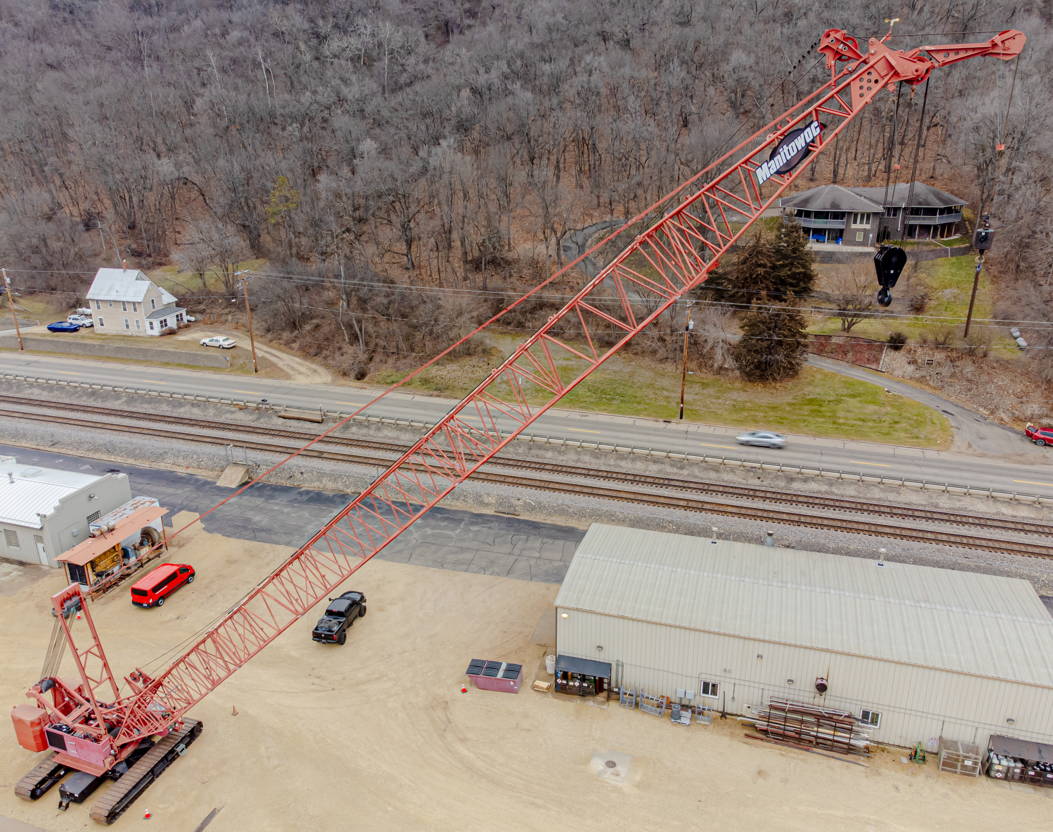Crawler crane from above